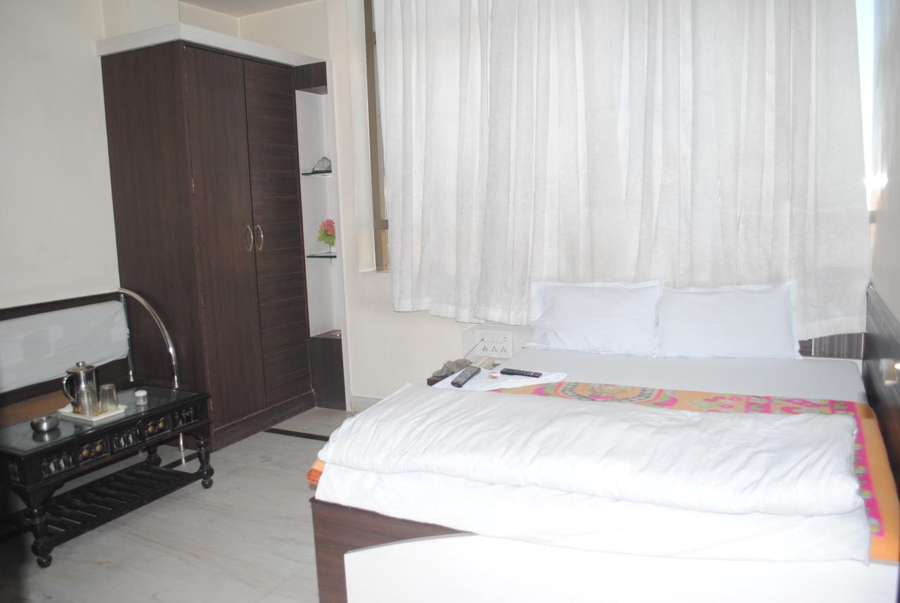 Hotel Vinayak Palace Nawalgarh Exterior photo