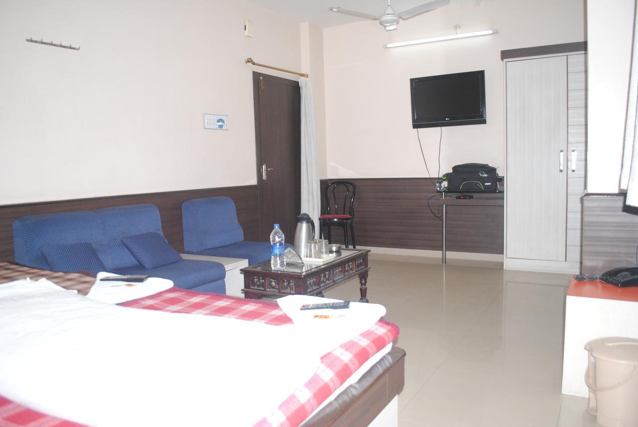 Hotel Vinayak Palace Nawalgarh Exterior photo